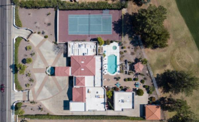 7BR Villa on Golf Course with Castita Pool Tennis and Basketball Court